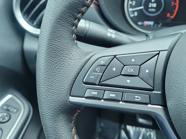 Used 2025 Nissan Versa SR w/ Trunk Package image 23