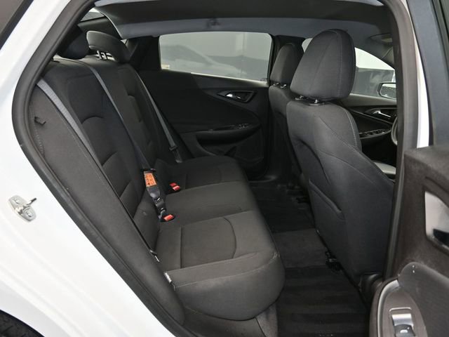 Used 2025 Chevrolet Malibu LS image 40