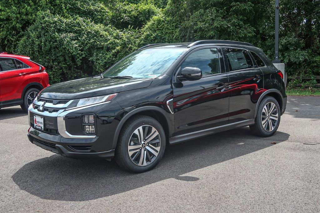 Used 2024 Mitsubishi Outlander Sport SEL image 4