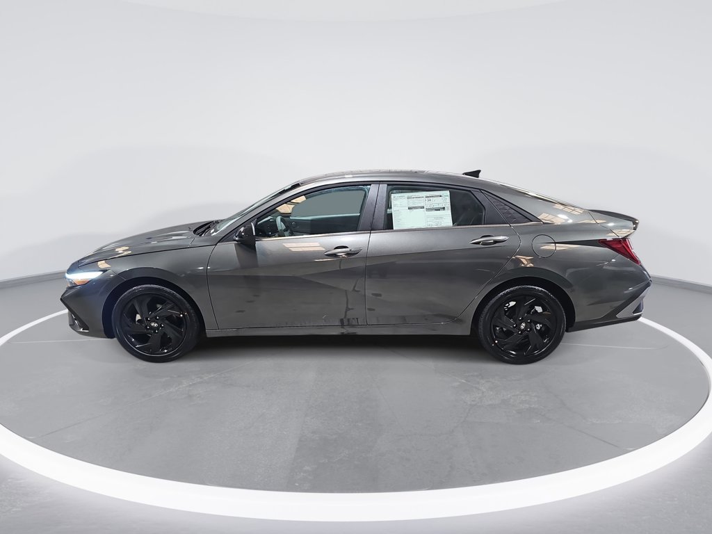 New 2026 Hyundai Elantra SEL Sport Premium FWD image 8