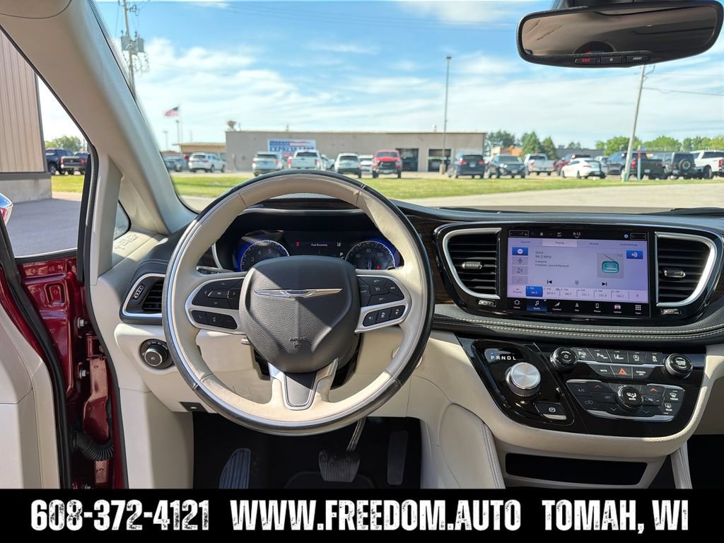 Used 2021 Chrysler Pacifica Limited w/ Premium & Safety Sphere Group AWD/4WD image 13