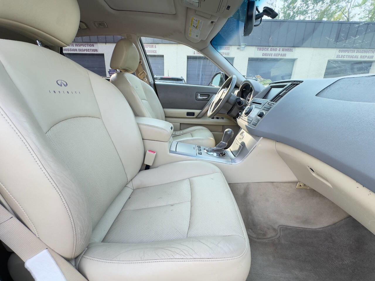 Used 2006 INFINITI FX35 AWD w/ (G02) Touring Pkg image 13