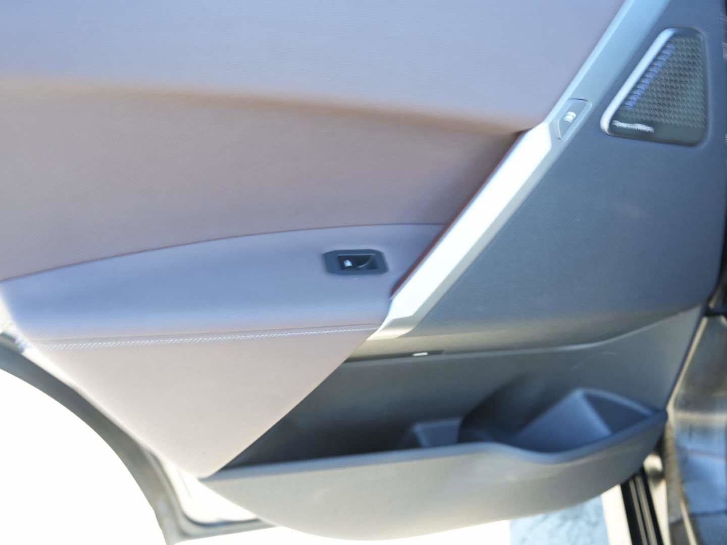 Used 2025 BMW iX M60 image 13