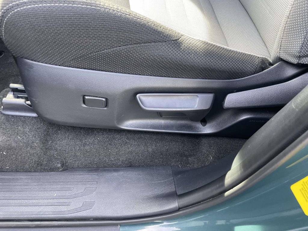 Used 2025 Toyota 4Runner TRD Off-Road image 28