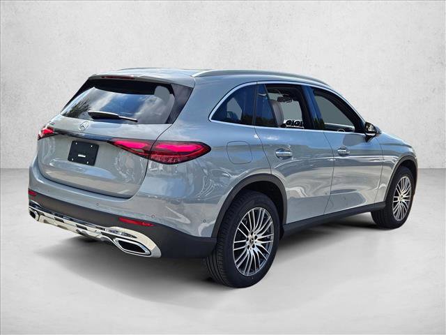New 2026 Mercedes-Benz GLC 300 image 2