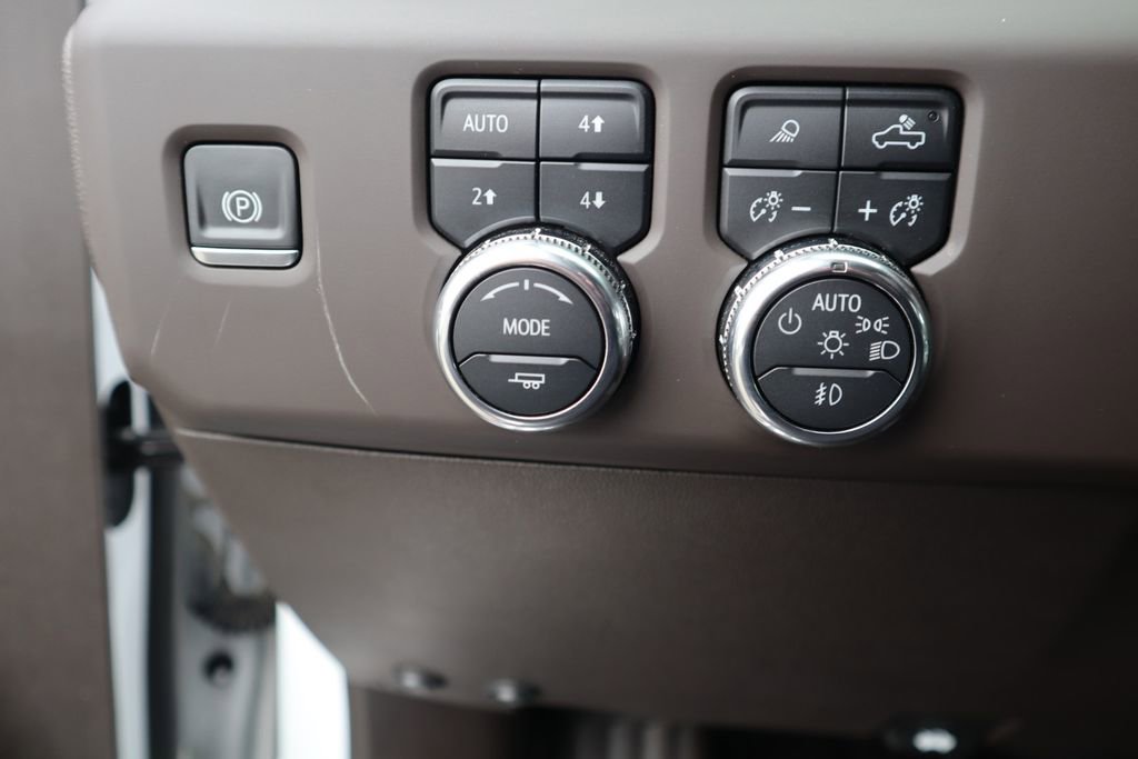 Used 2024 GMC Sierra 1500 Denali w/ Technology Package image 24