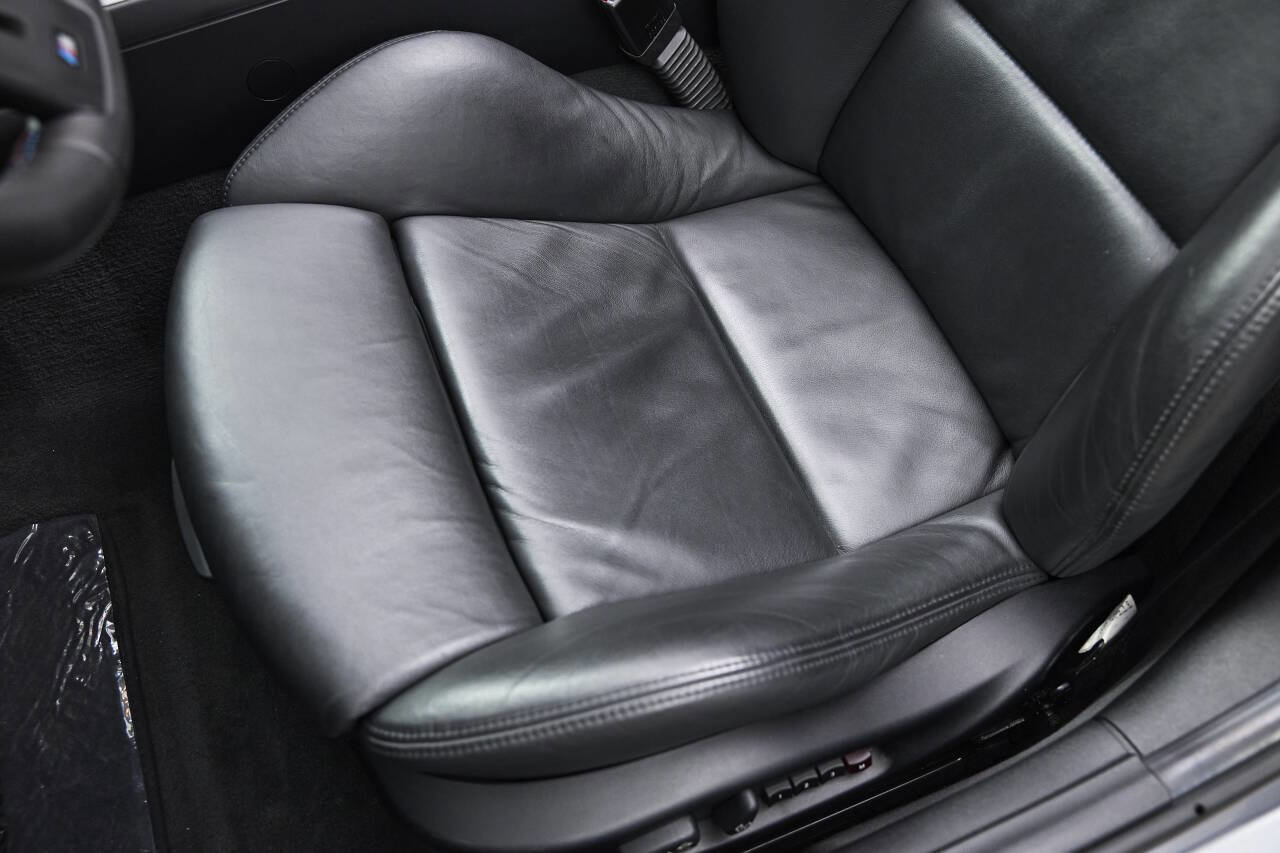 Used 2006 BMW M Roadster Base 2dr Convertible image 69