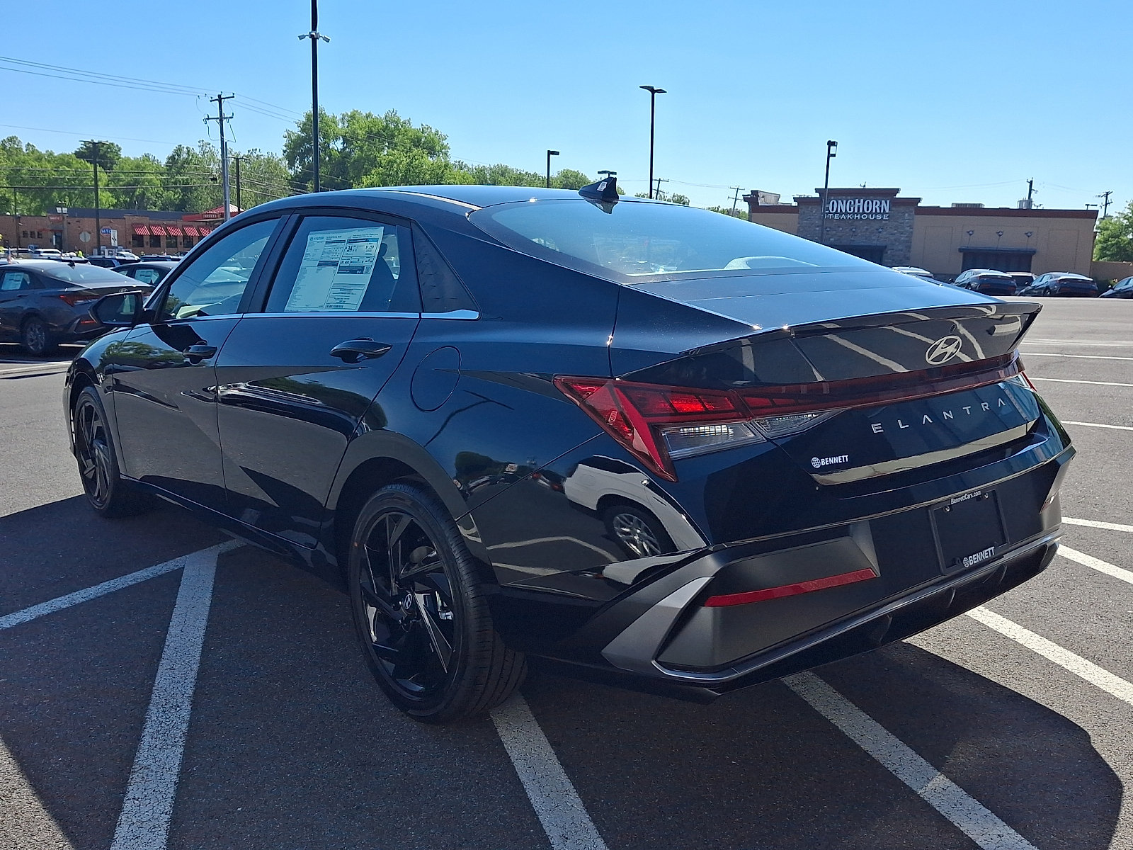 New 2026 Hyundai Elantra SEL Sport Premium FWD image 4