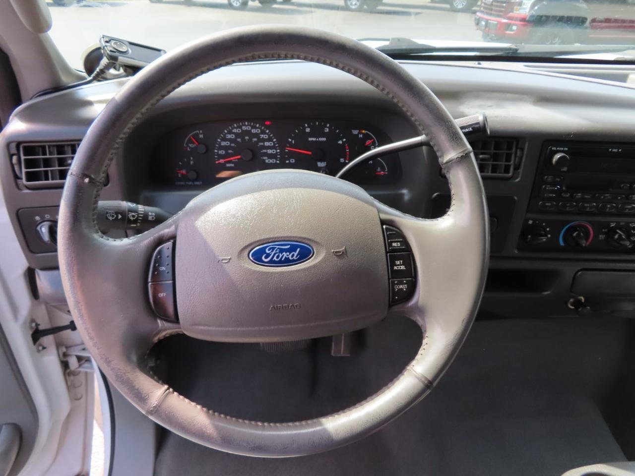 Used 2003 Ford F350 Lariat image 34