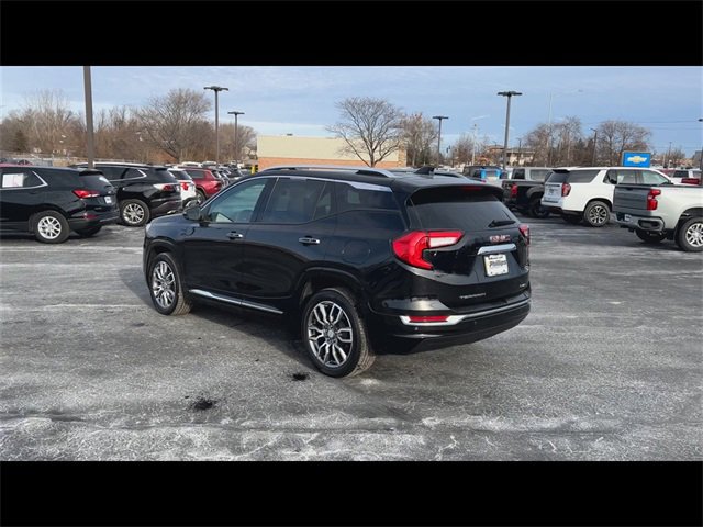 Certified 2022 GMC Terrain Denali w/ Denali Premium Package image 6