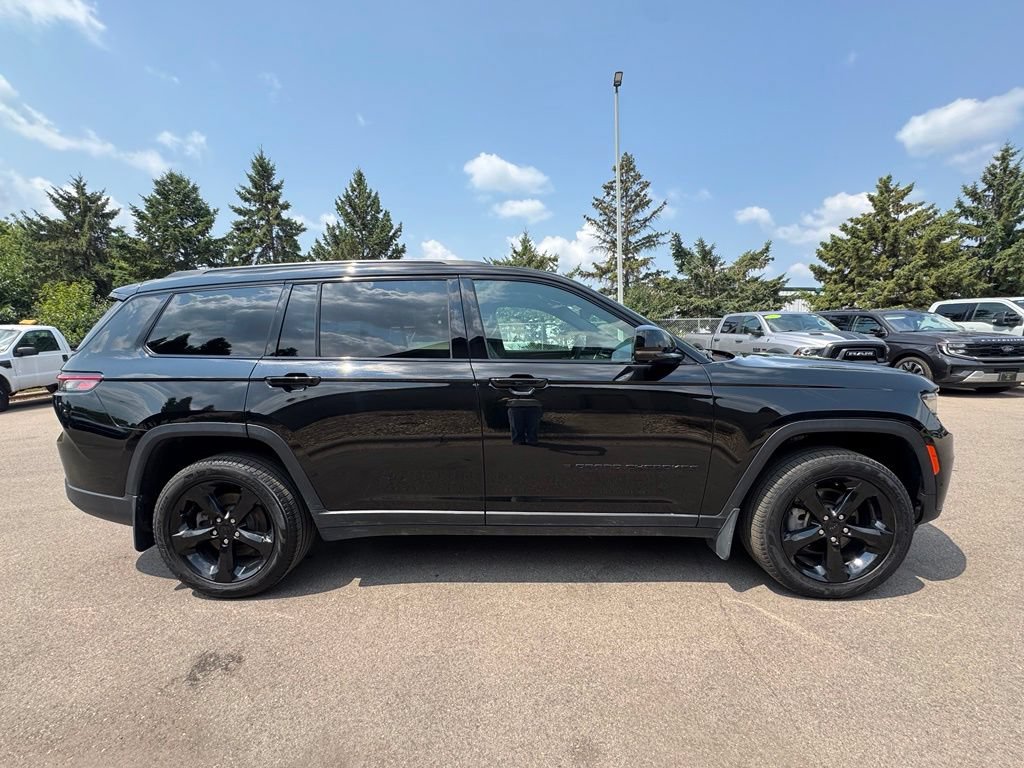 Used 2024 Jeep Grand Cherokee L Limited w/ Luxury Tech Group II AWD/4WD image 7
