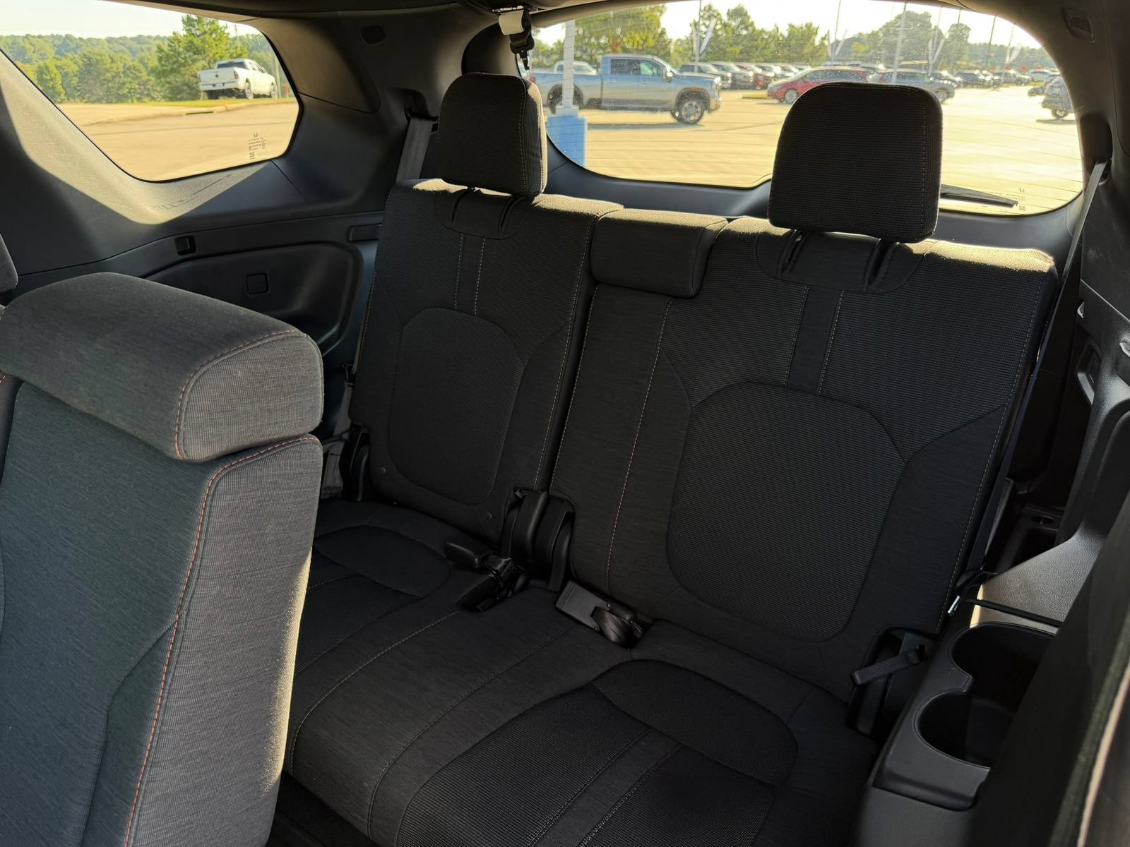 Used 2025 Honda Pilot Sport image 26