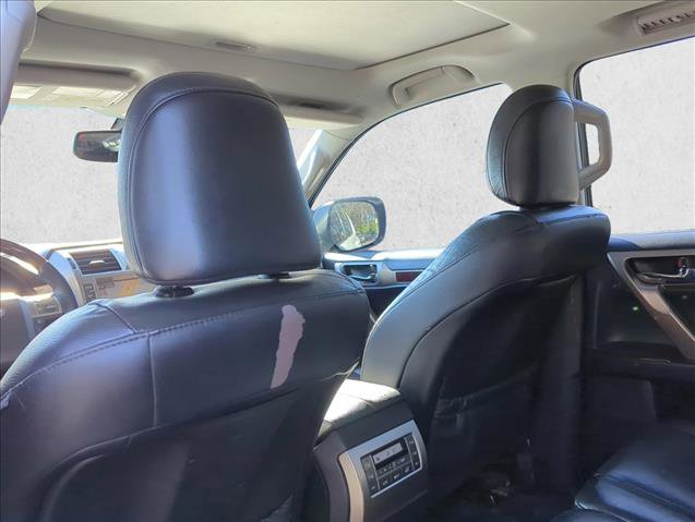 Used 2014 Lexus GX 460 image 15