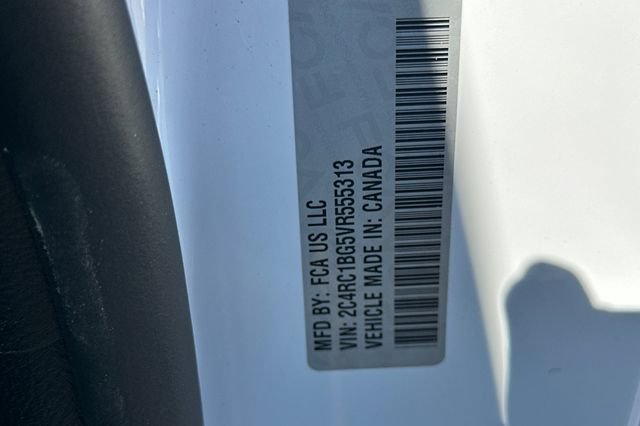 New 2027 Chrysler Pacifica Select FWD image 28