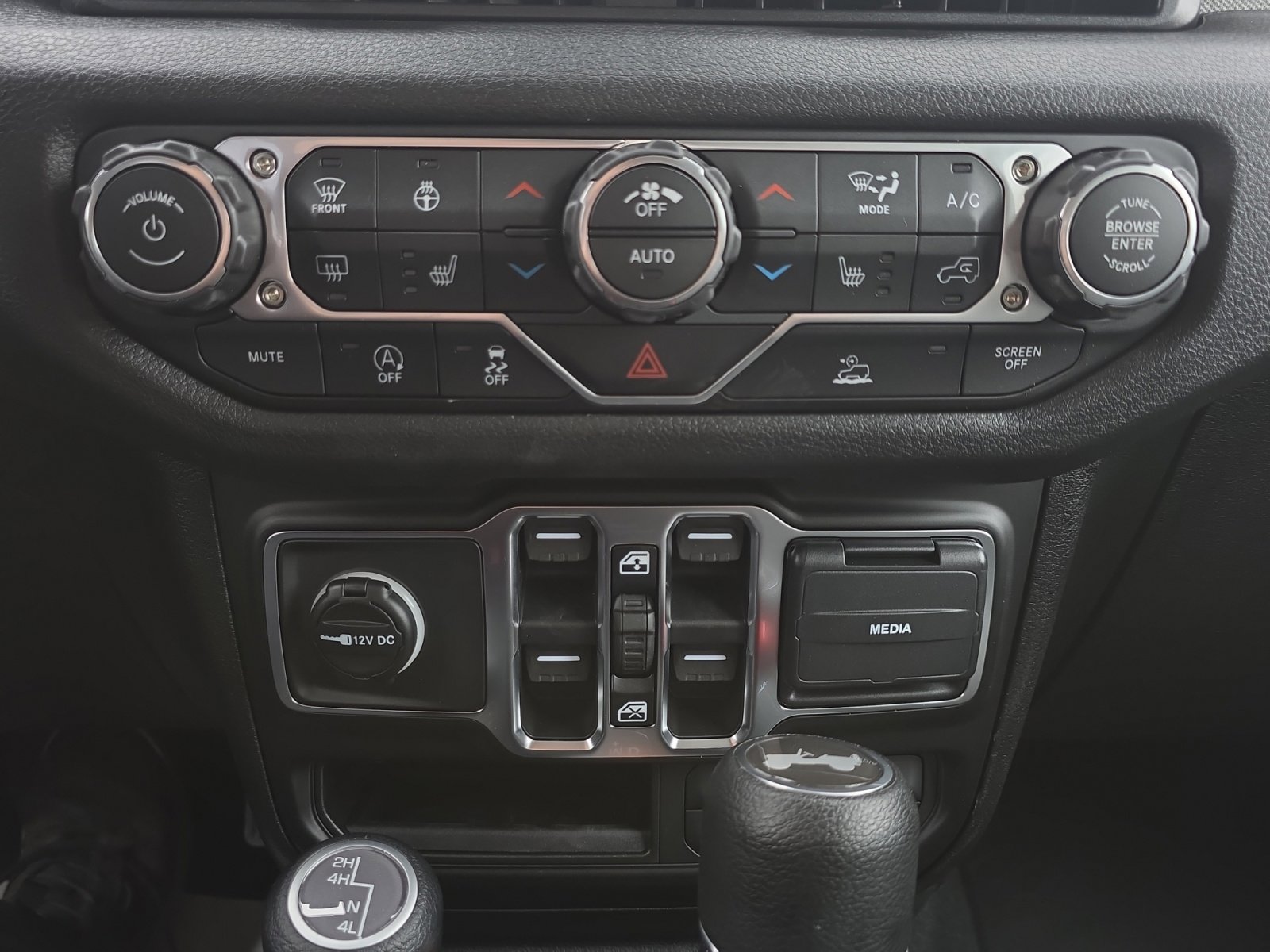 New 2026 Jeep Wrangler Sport S image 27