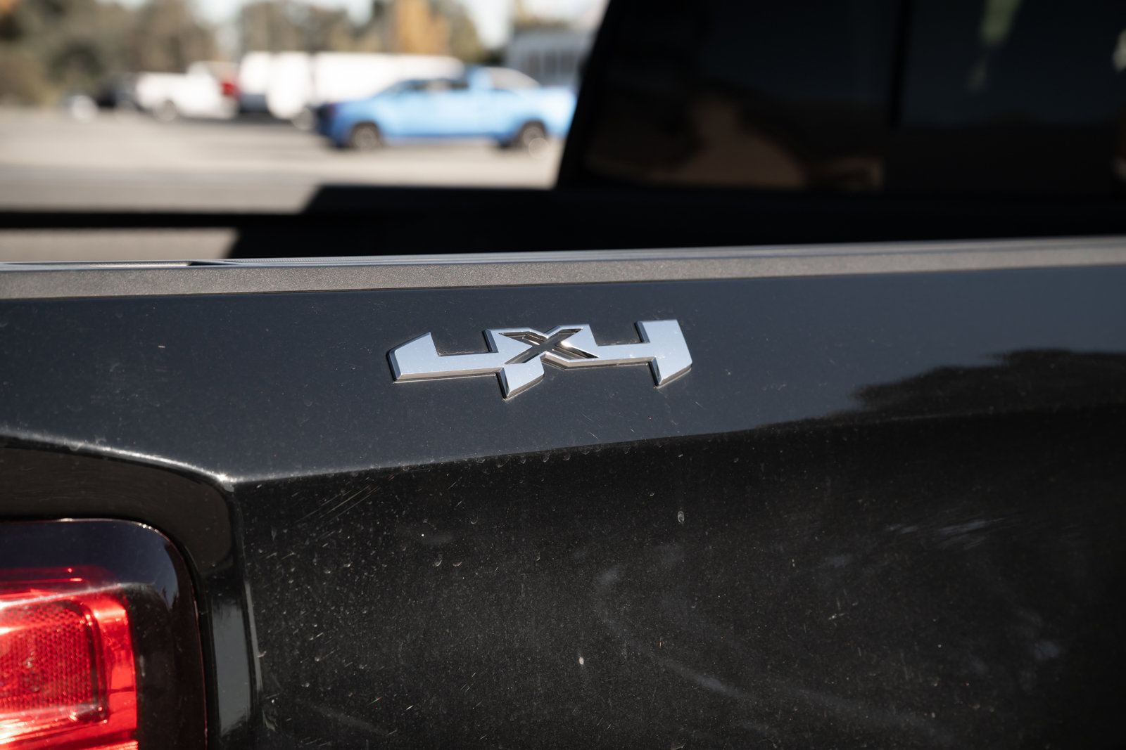 New 2024 GMC Sierra 1500 SLE w/ Preferred Package image 23