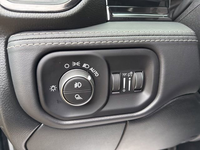 New 2026 RAM 2500 Limited image 38