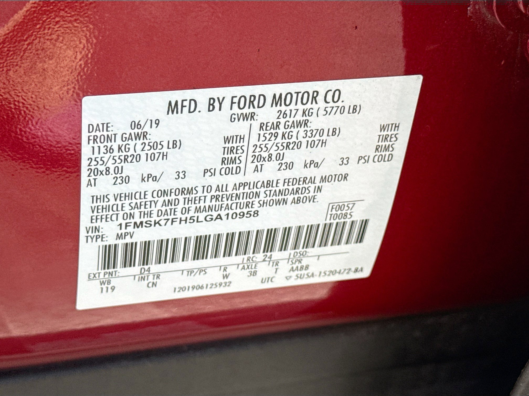 Used 2020 Ford Explorer Limited w/ Class III Trailer Tow Package RWD image 46