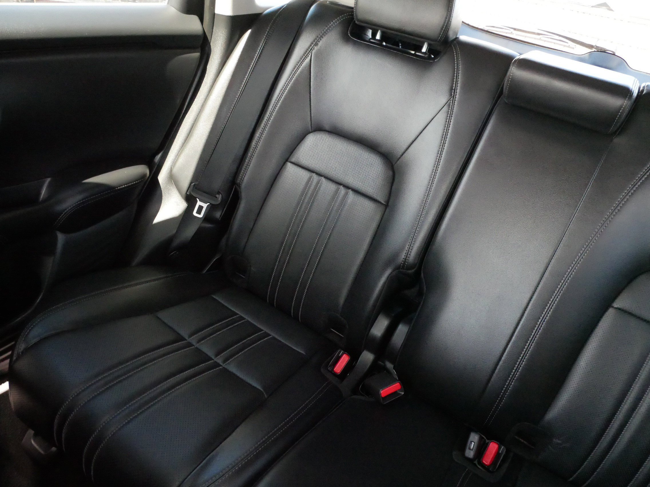 Certified 2025 Honda HR-V EX-L image 12