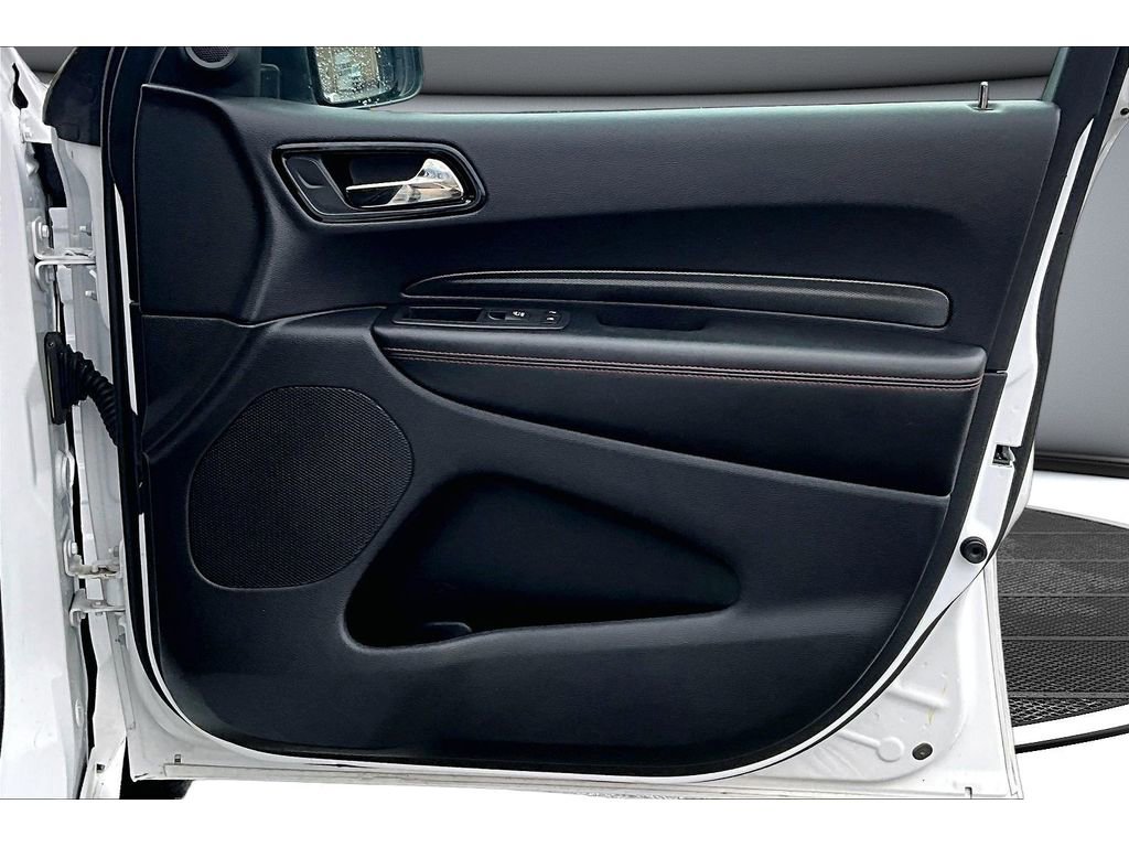 Certified 2025 Dodge Durango GT image 21