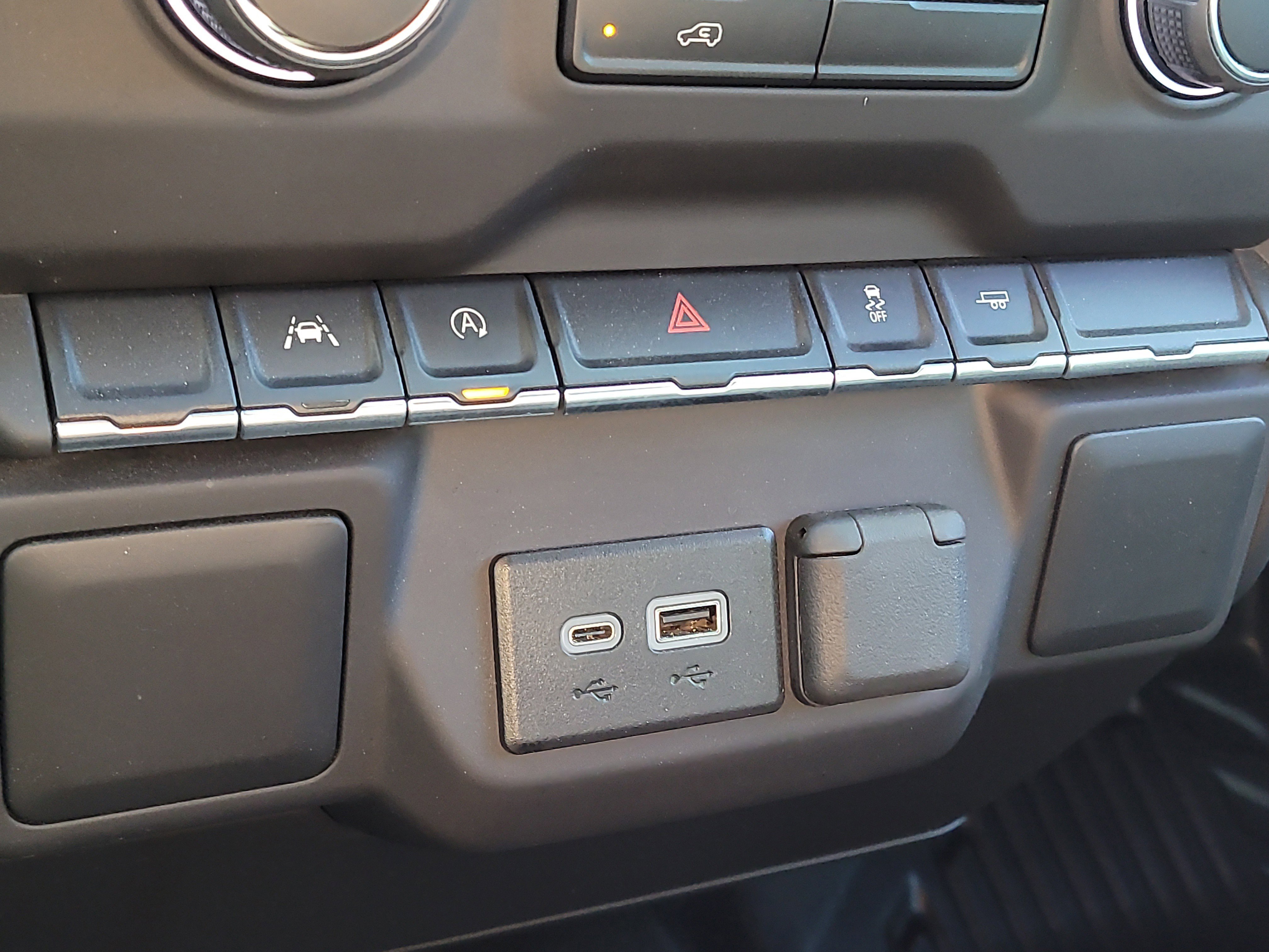 Used 2023 Chevrolet Silverado 1500 W/T image 24