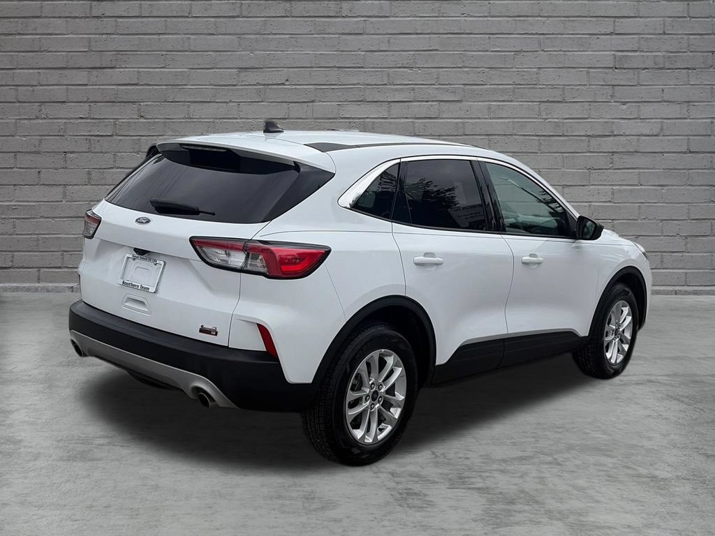 Used 2022 Ford Escape SE AWD/4WD image 6