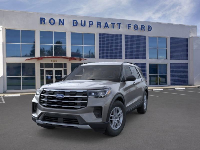 New 2026 Ford Explorer Active RWD image 3