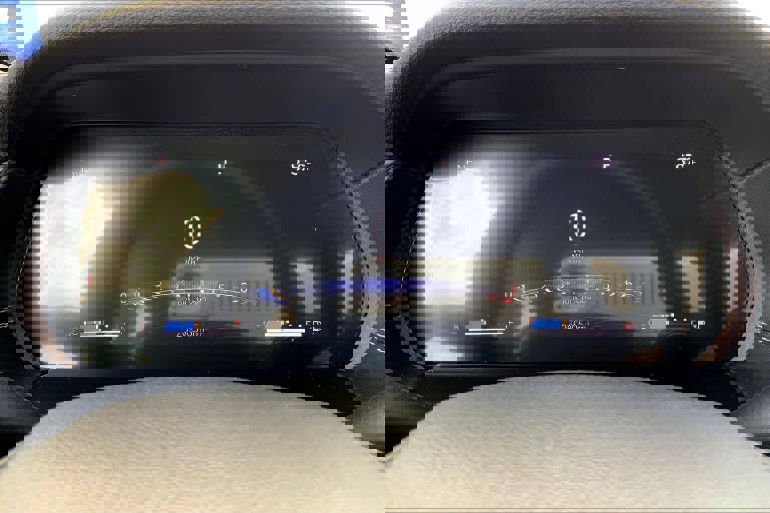 Used 2023 Jeep Grand Cherokee Laredo w/ Luxury Tech Group I image 25