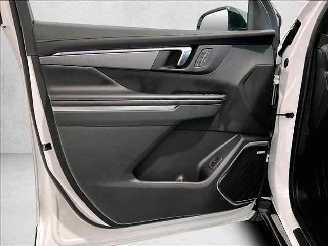 Used 2025 Buick Enclave Sport Touring w/ Power Package FWD image 18