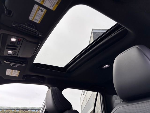 New 2026 Subaru Outback Limited AWD/4WD image 21