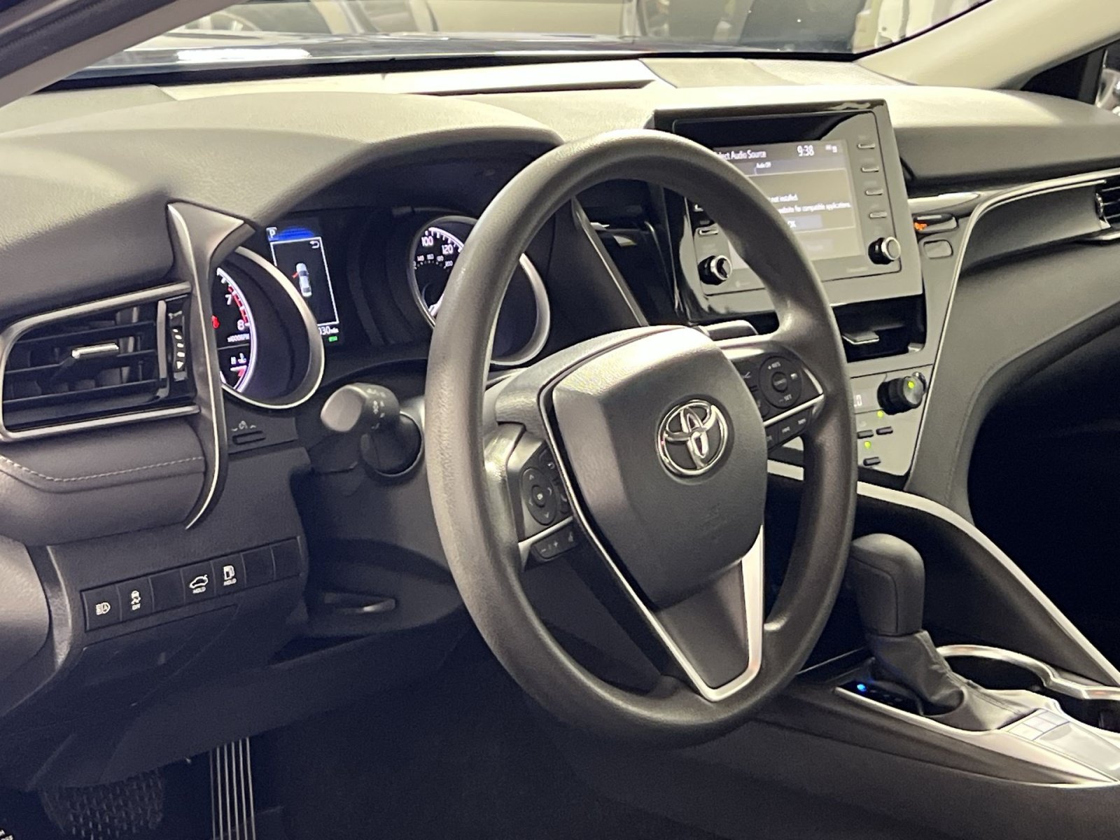 Used 2023 Toyota Camry LE FWD image 16