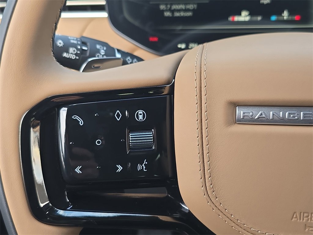 New 2026 Land Rover Range Rover Sport Dynamic SE image 18