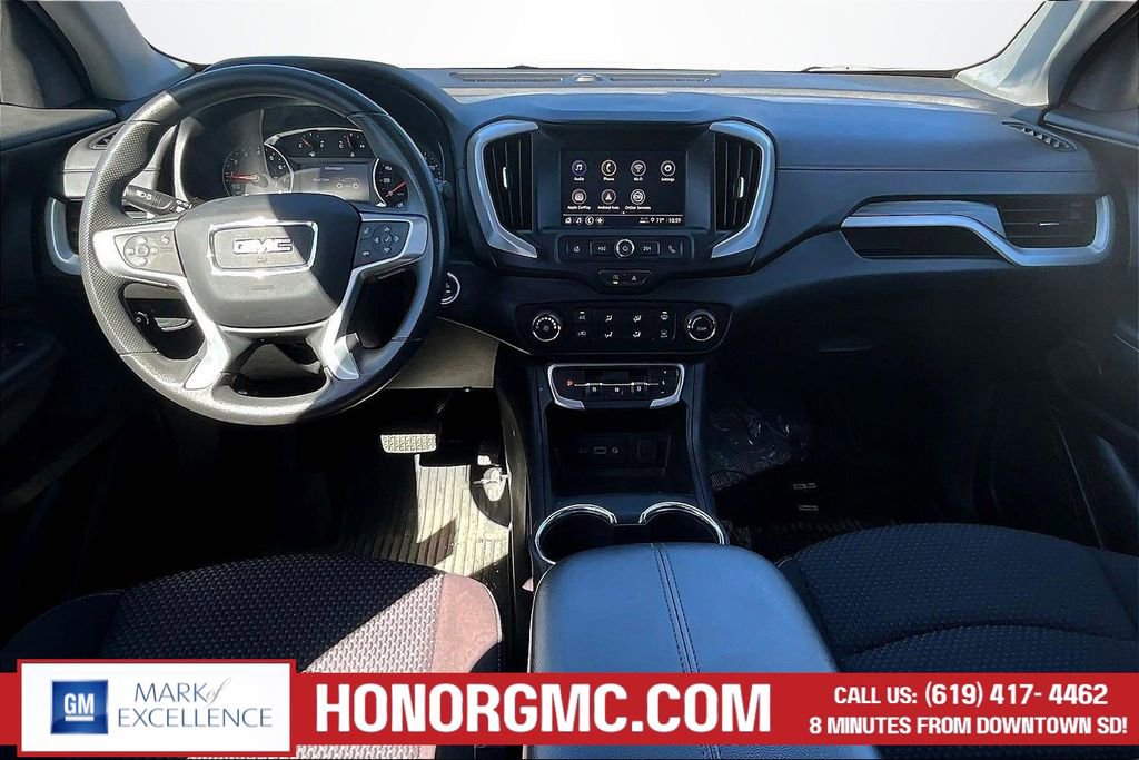 Used 2024 GMC Terrain SLE image 7