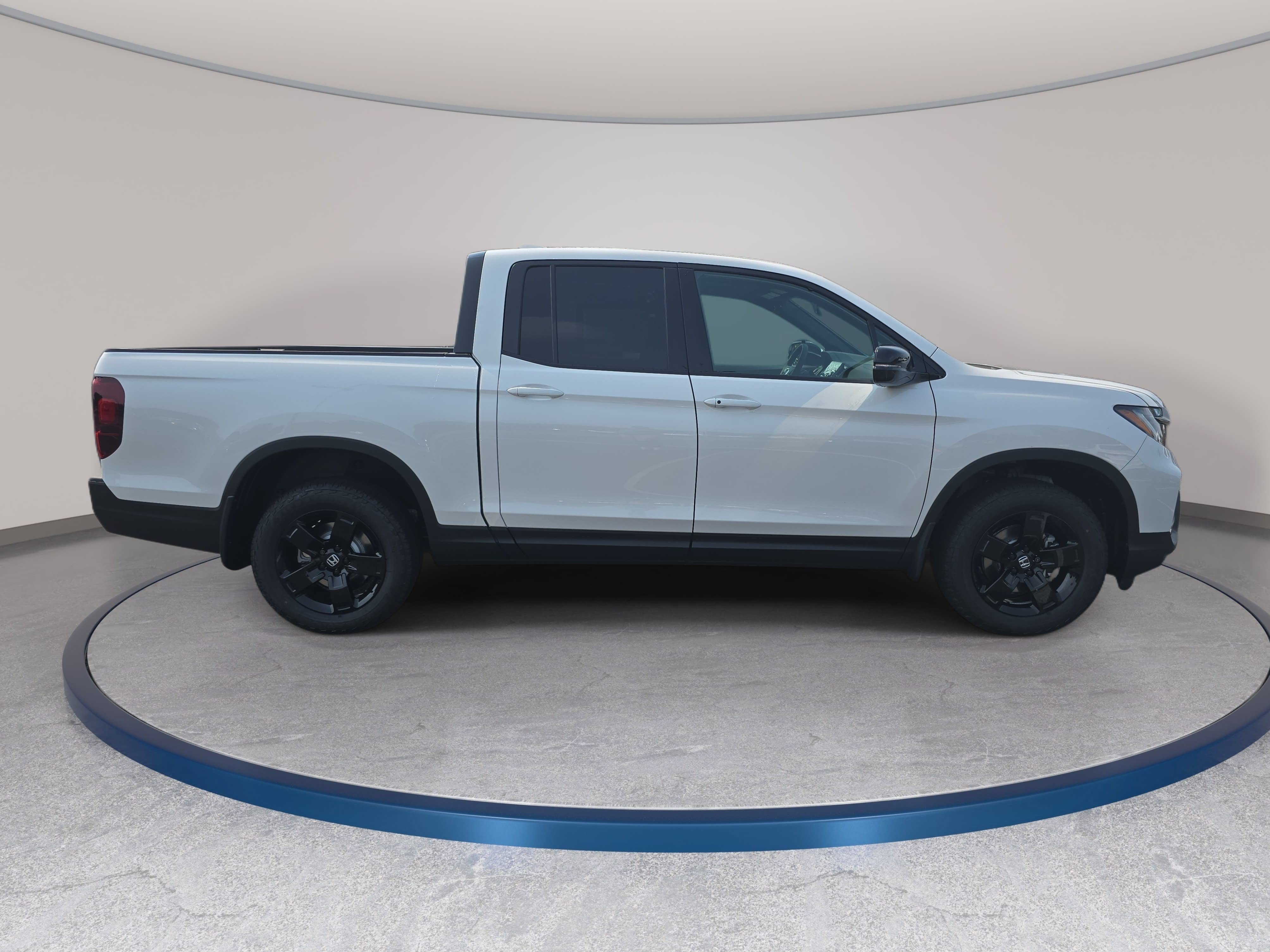 New 2026 Honda Ridgeline Black Edition image 4