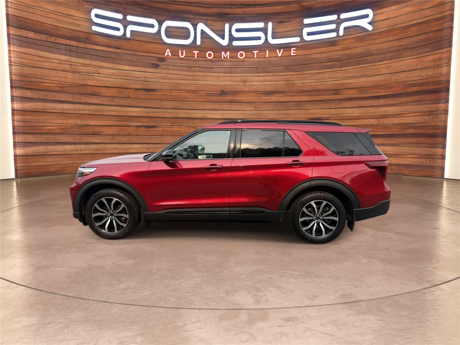 Used 2020 Ford Explorer ST w/ Premium Technology Package AWD/4WD image 2