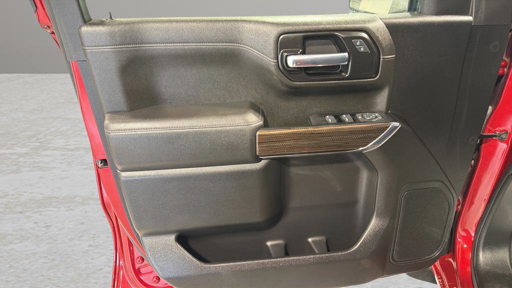 Used 2021 Chevrolet Silverado 1500 LT w/ Z71 Off-Road Package image 11