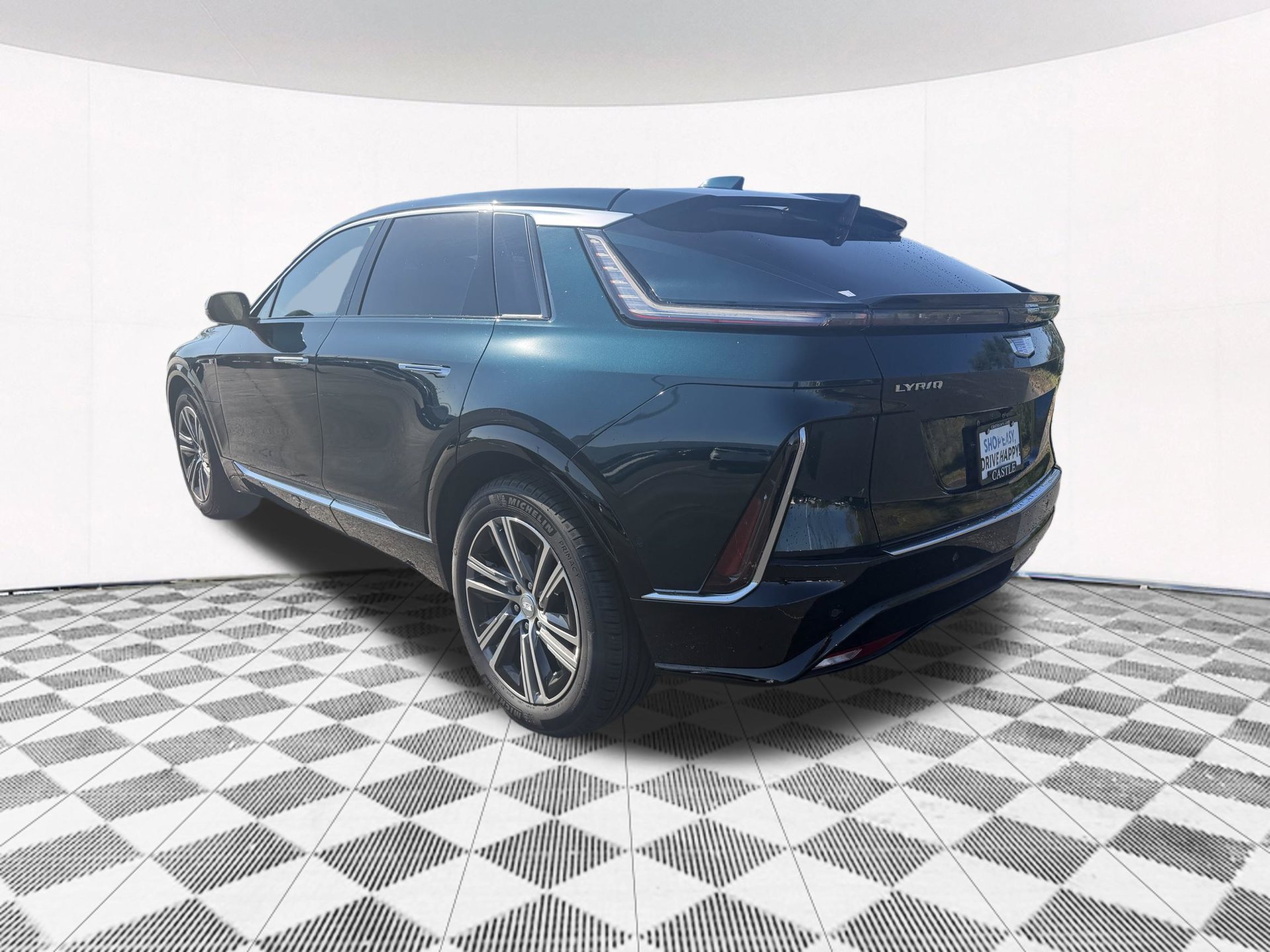 Used 2024 Cadillac Lyriq Luxury AWD/4WD image 12