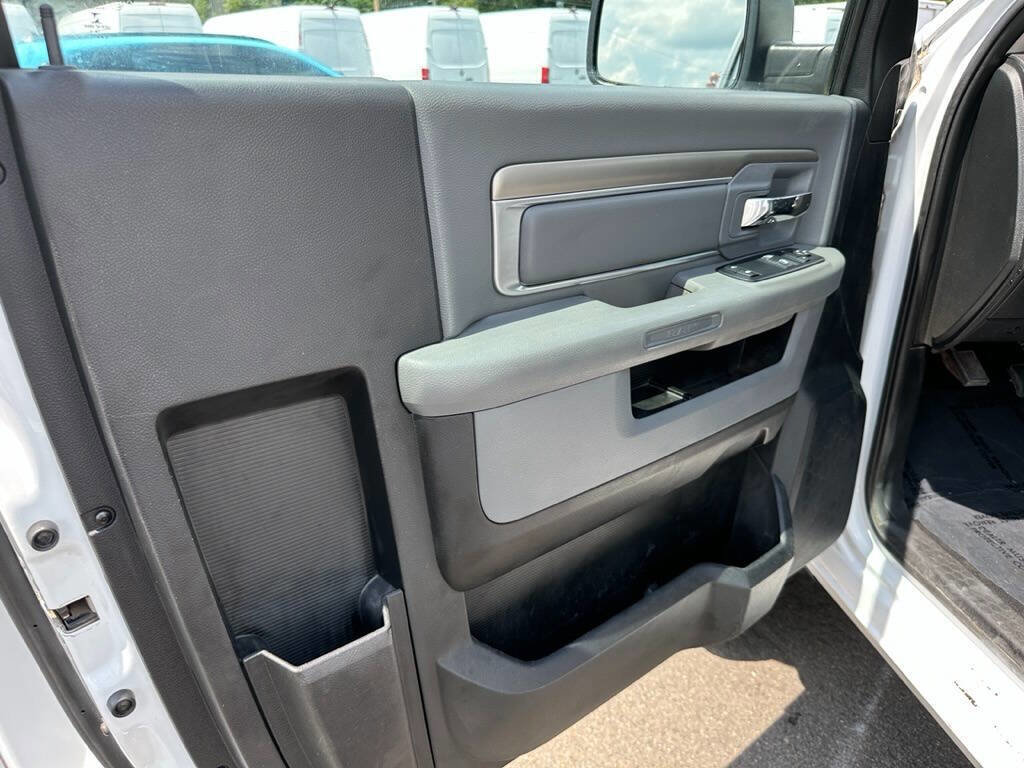 Used 2015 RAM 2500 Tradesman w/ Power & Remote Entry Group image 10