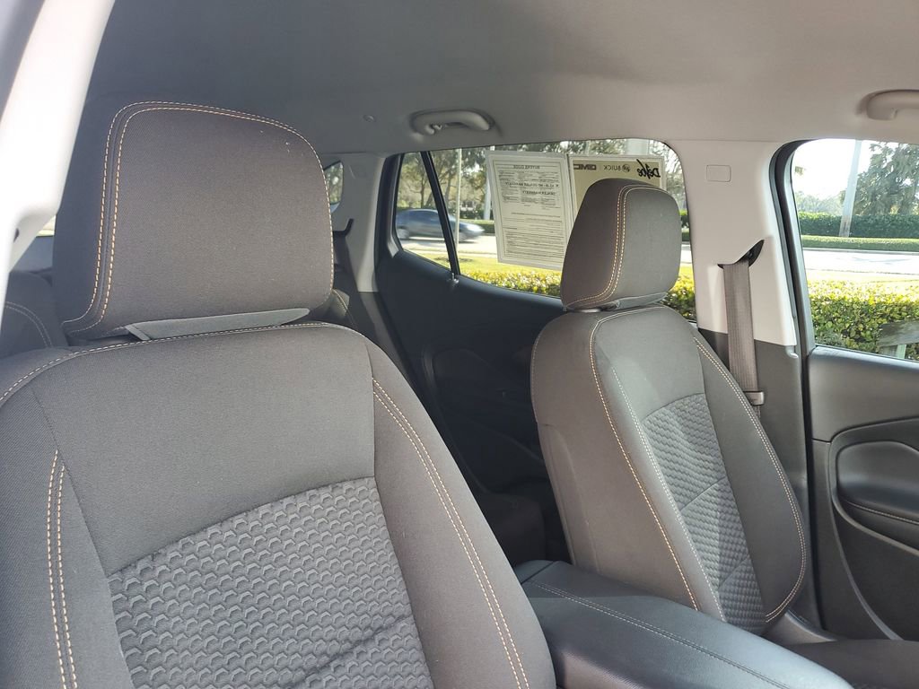 Used 2020 GMC Terrain SLE w/ Driver Convenience Package image 24