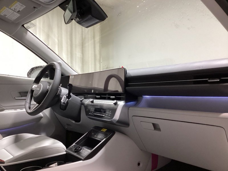 New 2026 Hyundai Kona SEL Premium image 13