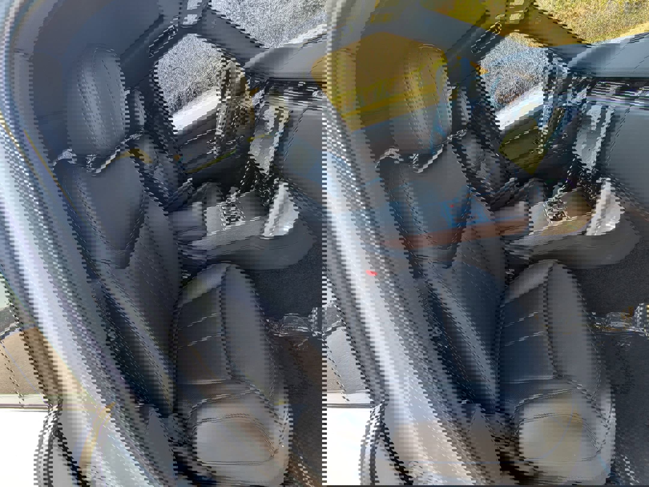 Certified 2023 Land Rover Range Rover Long Wheelbase SE image 30