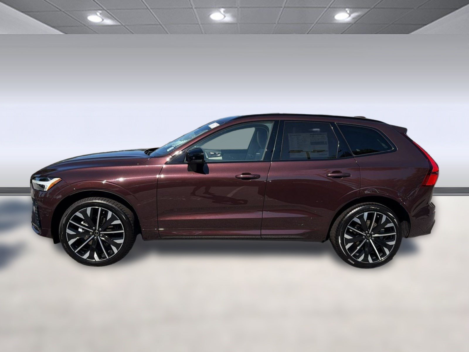 New 2027 Volvo XC60 B5 Ultra AWD/4WD image 2