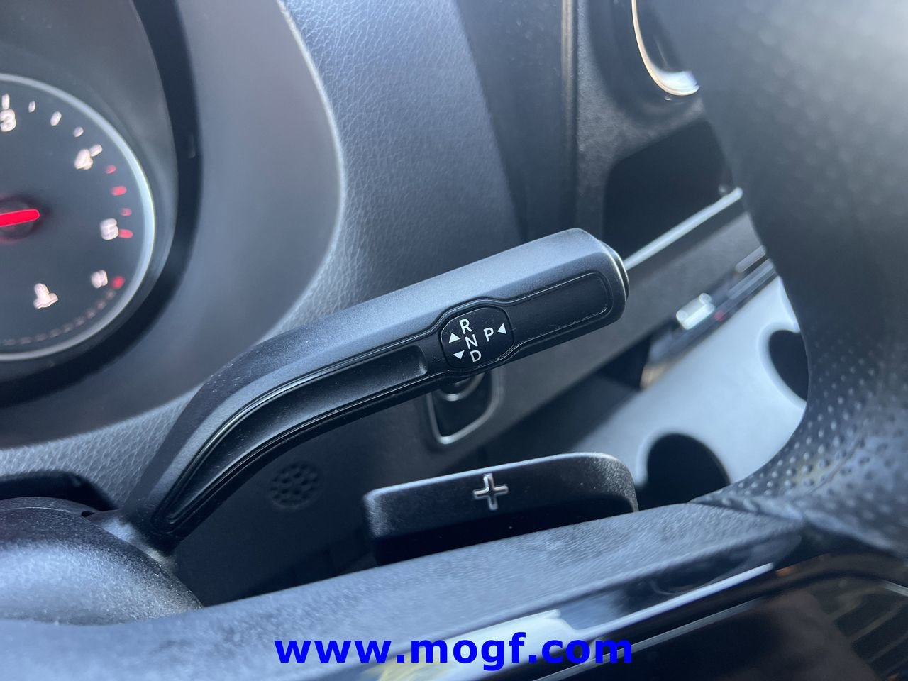 Used 2025 Mercedes-Benz Sprinter 2500 image 12