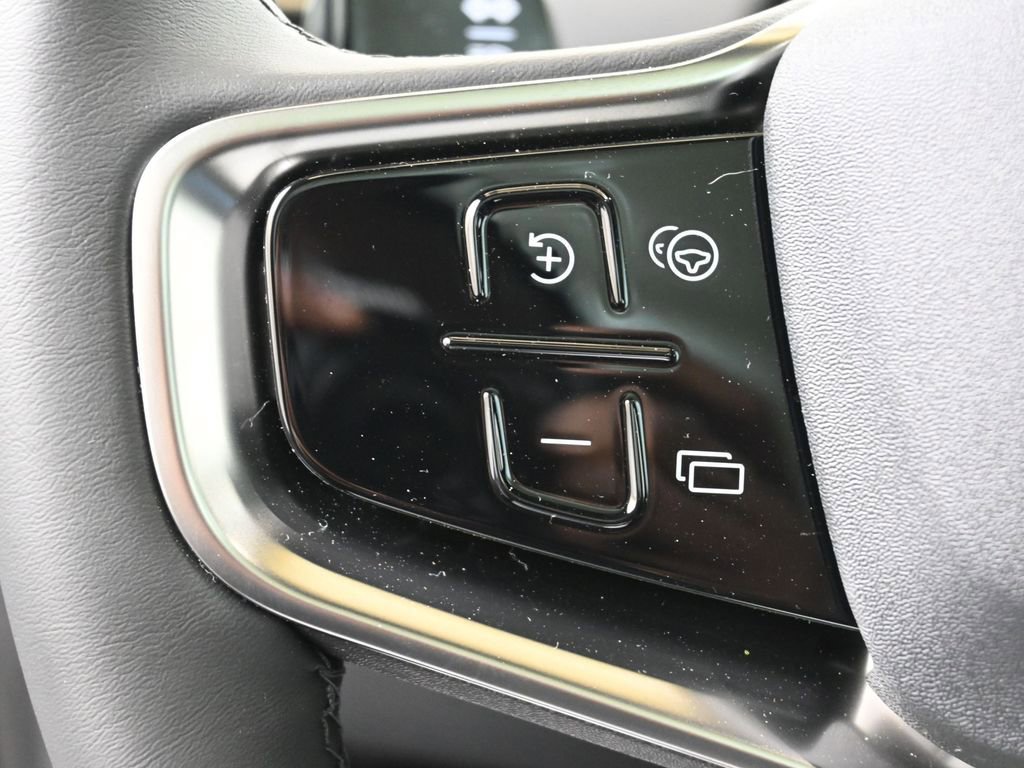 New 2026 Volvo EX30 Plus image 26