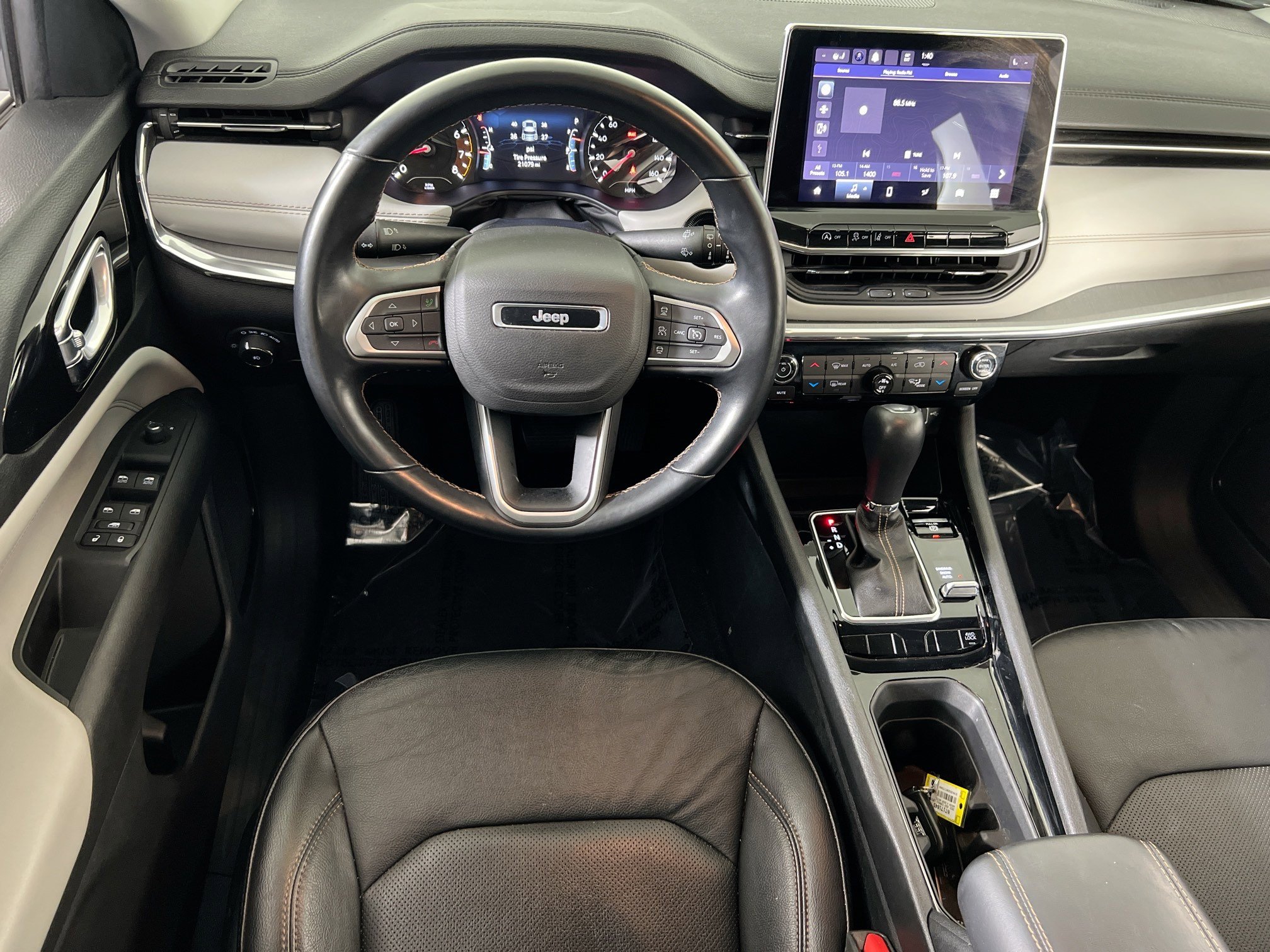 Used 2022 Jeep Compass Limited image 20