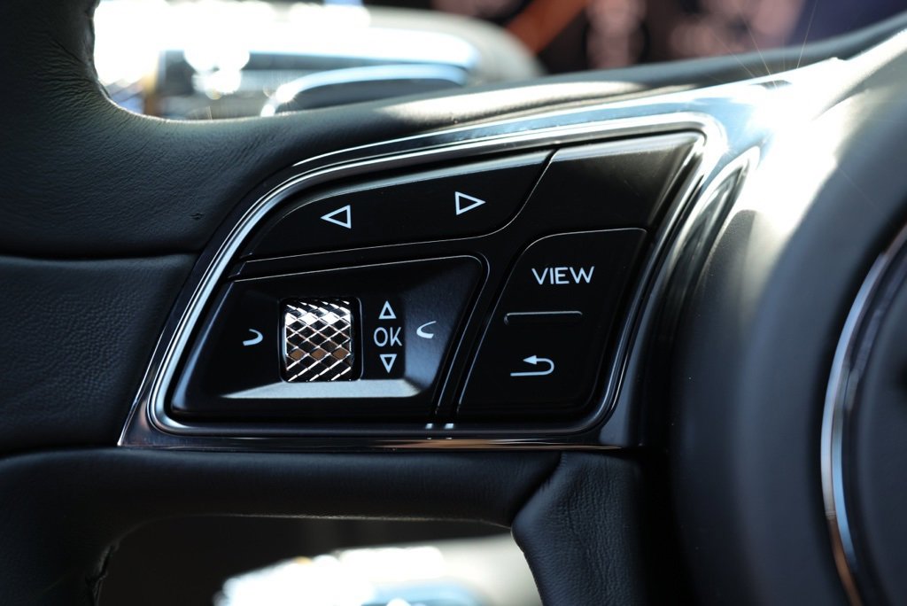 Used 2020 Bentley Continental GT image 21