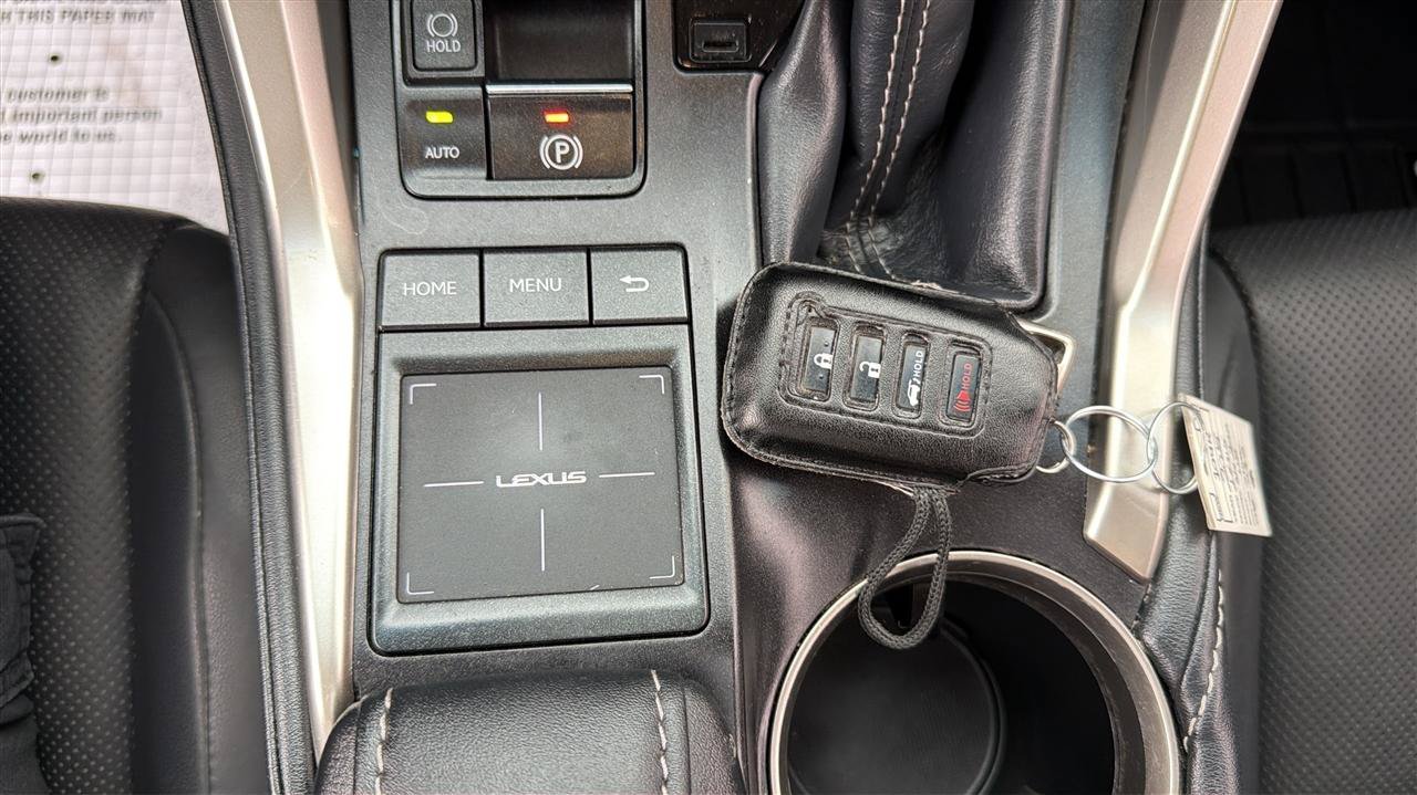 Used 2015 Lexus NX 200t AWD w/ Premium Package image 32