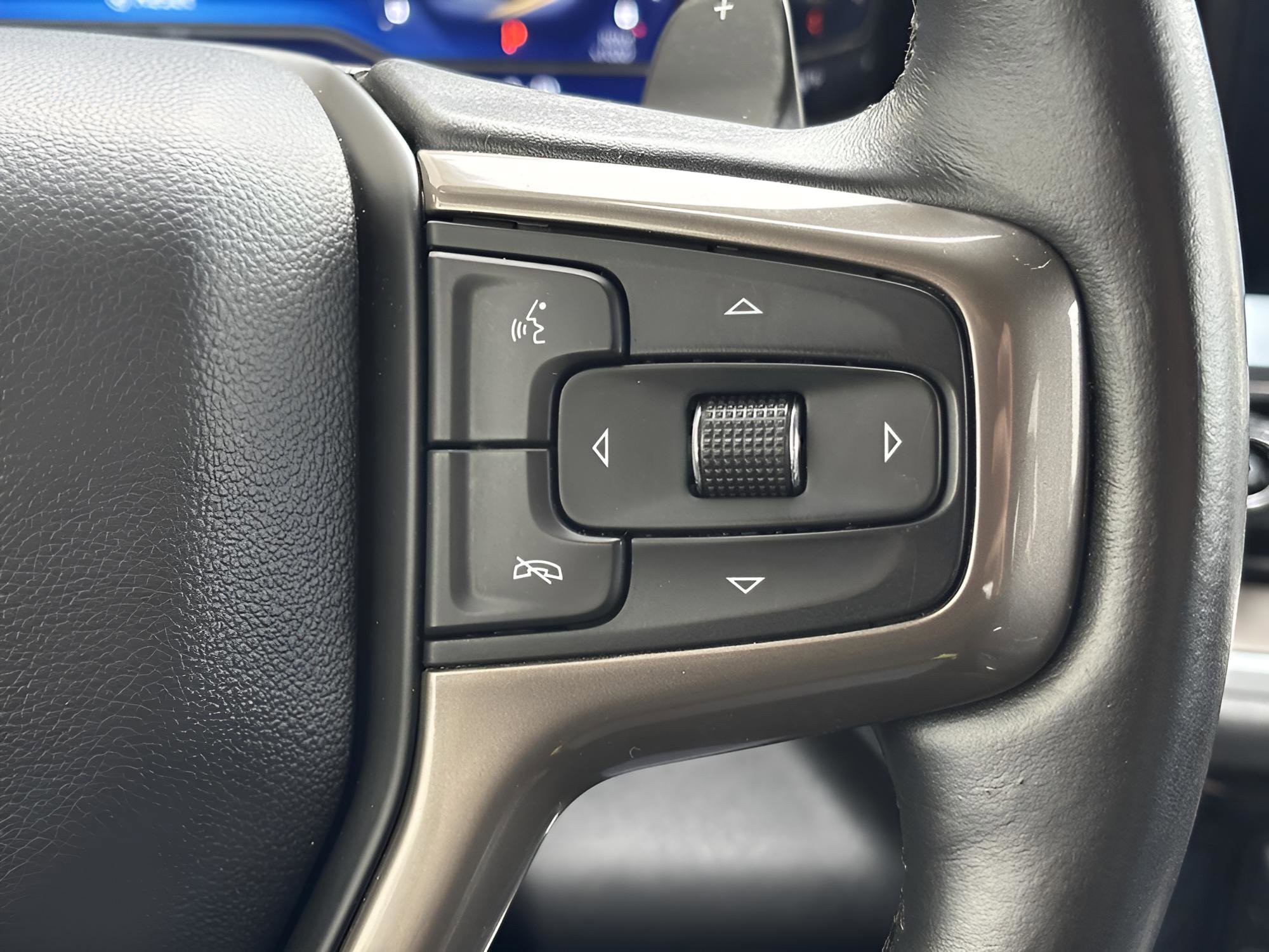 Used 2022 Chevrolet Silverado 1500 High Country image 62