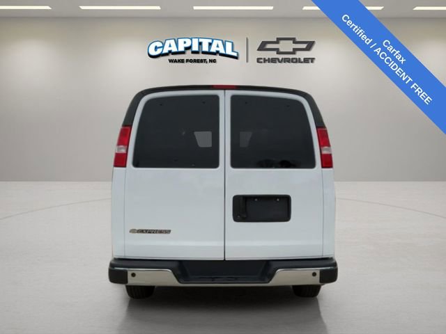 Used 2024 Chevrolet Express 3500 LT w/ LT Preferred Equipment Group RWD image 4
