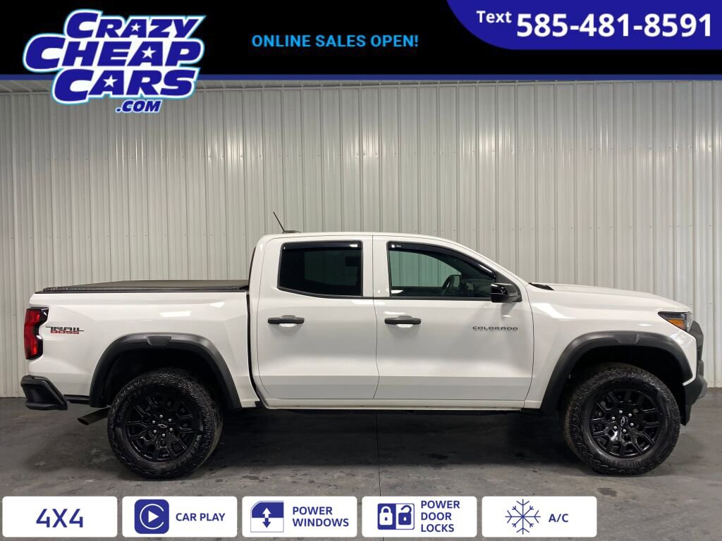 Used 2023 Chevrolet Colorado Trail Boss w/ Advanced Trailering Package image 1